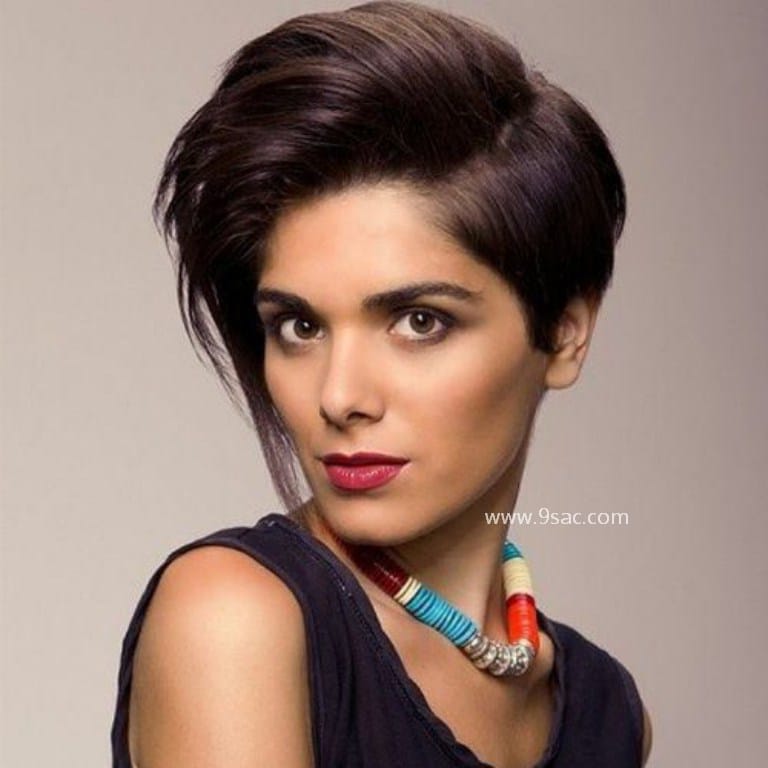 Side Departure Asymmetric Short Hairstyle
