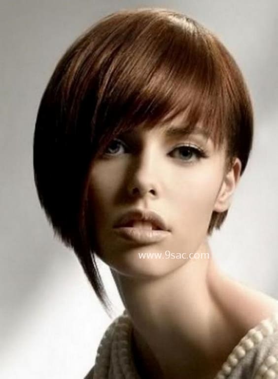 Asymmetric Bob Hair Model