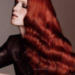 mukemmel kızıl renk tonu uzun saçlar icin