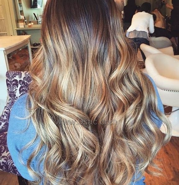 Caramel golden blonde hair balayage