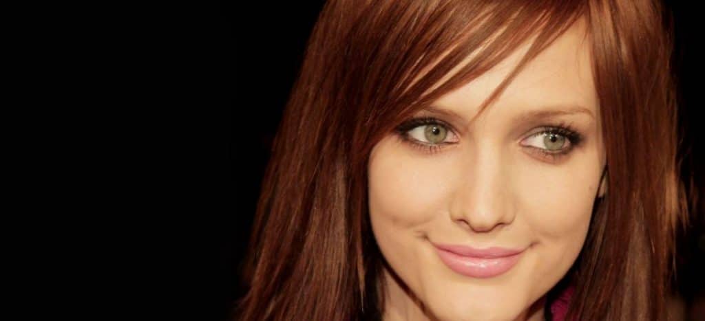 Wheat skin copper red hair color