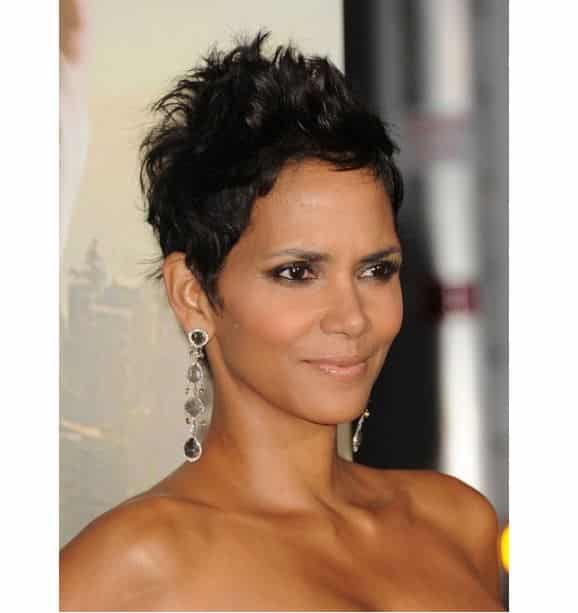 Halle Berry Kısa Saç Modelleri