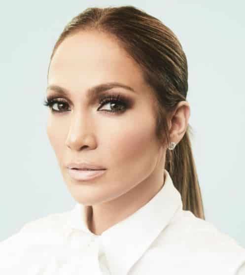 Jennifer Lopez Yüzü Ortaya Çıkaran At Kuyruğu Saç Modeli