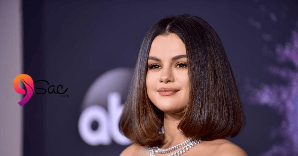 Gomez Lobe Cut Hair